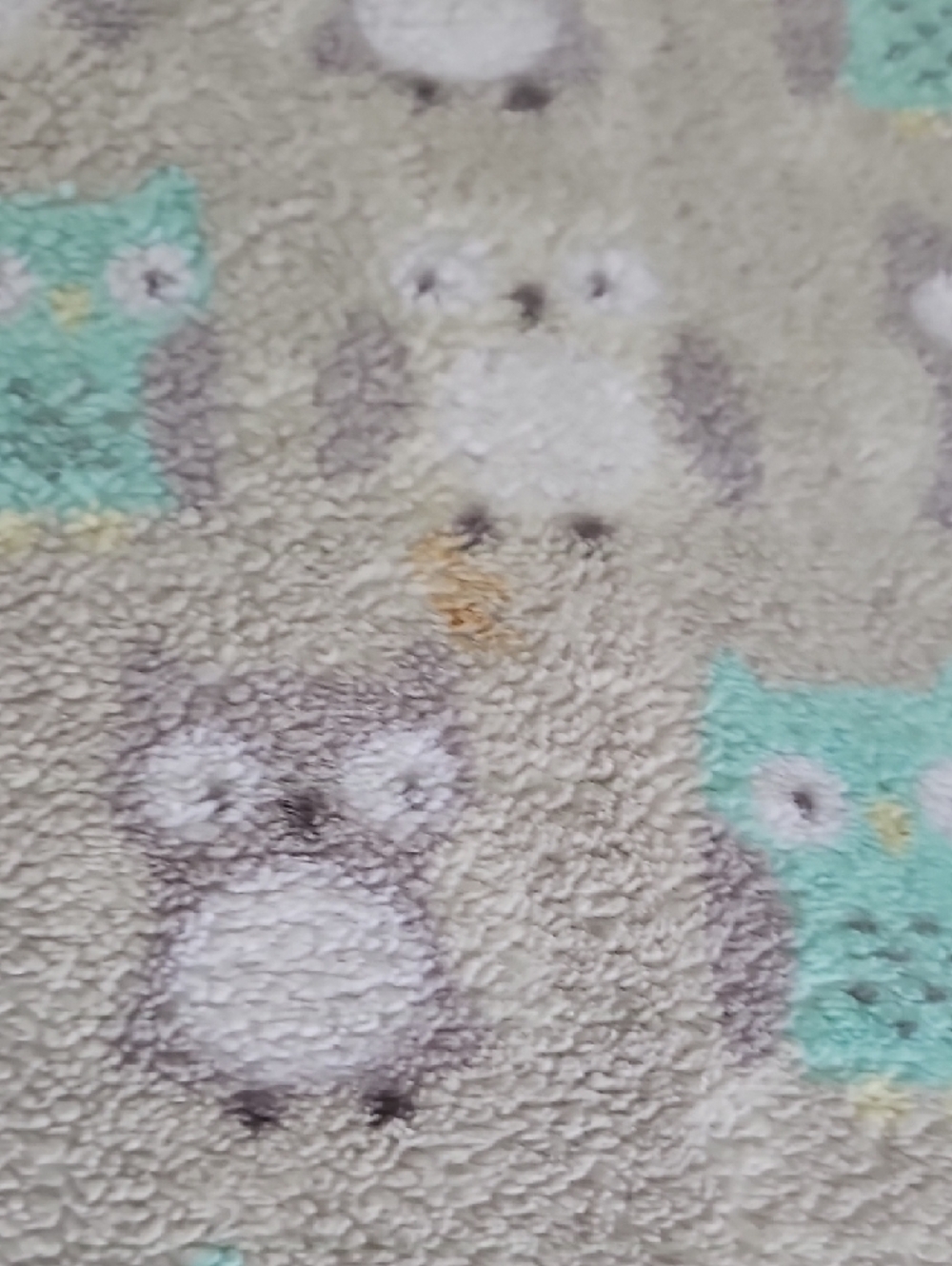 3 Fitted Crib Sheets & 1 Fleece Blanket - Picture 6 of 6